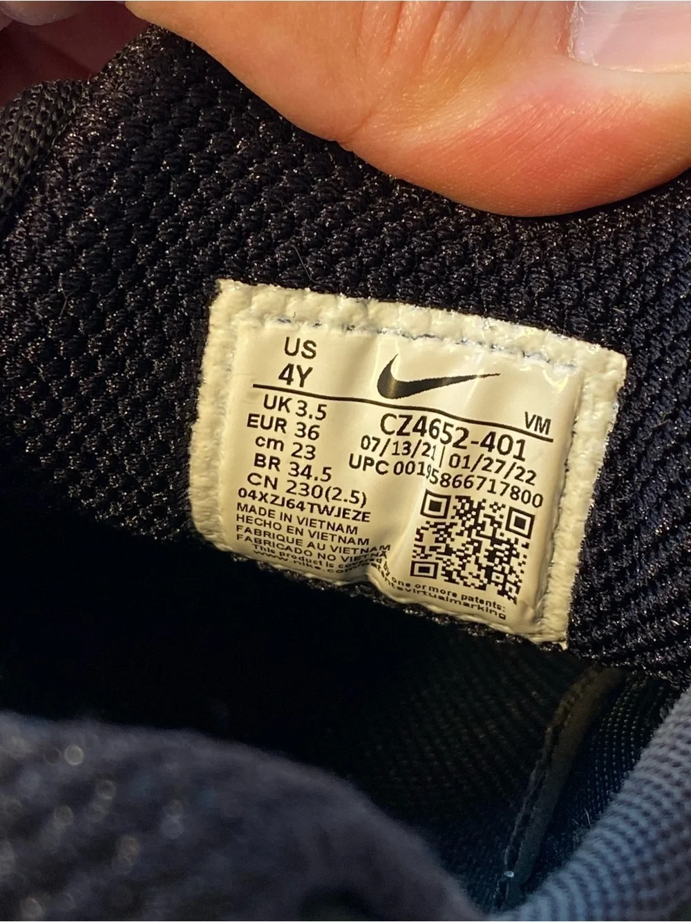 Nike Kids Blue and Black Lace-Up Athletic Sneakers
